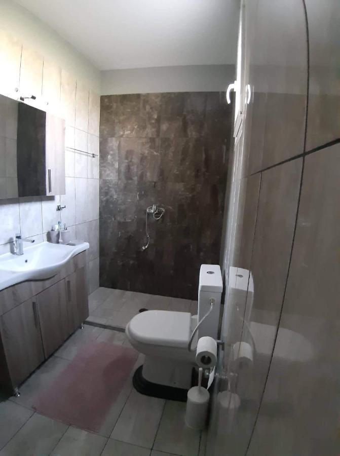 Apartamento Γιώργος Και Εύα Karianí Exterior foto